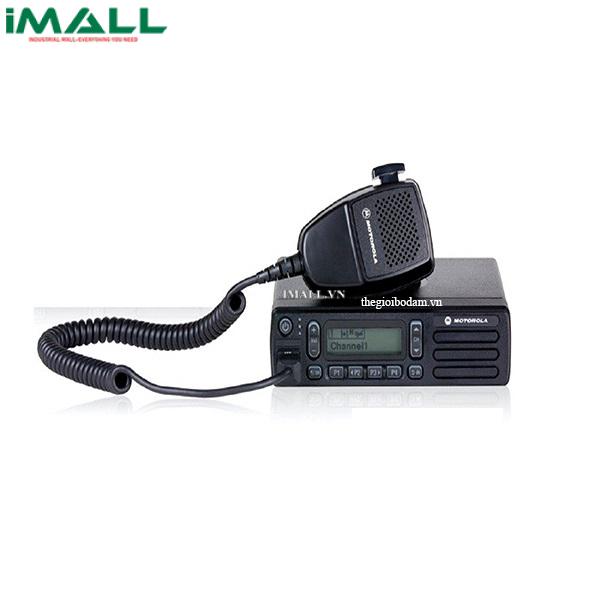 Máy bộ đàm kỹ thuật số Motorola XiR M6660 UHF (403 - 470Mhz, 256CH, 45W/40W)