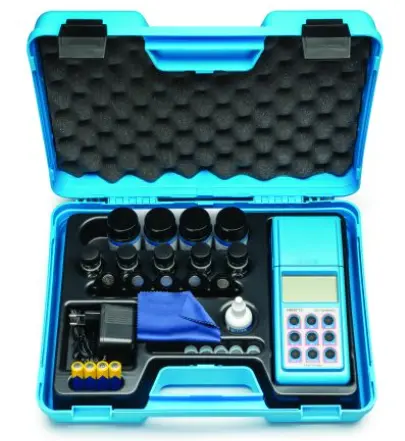 Máy Đo Độ Đục Cầm Tay Theo Tiêu Chuẩn ISO HANNA HI98713-02